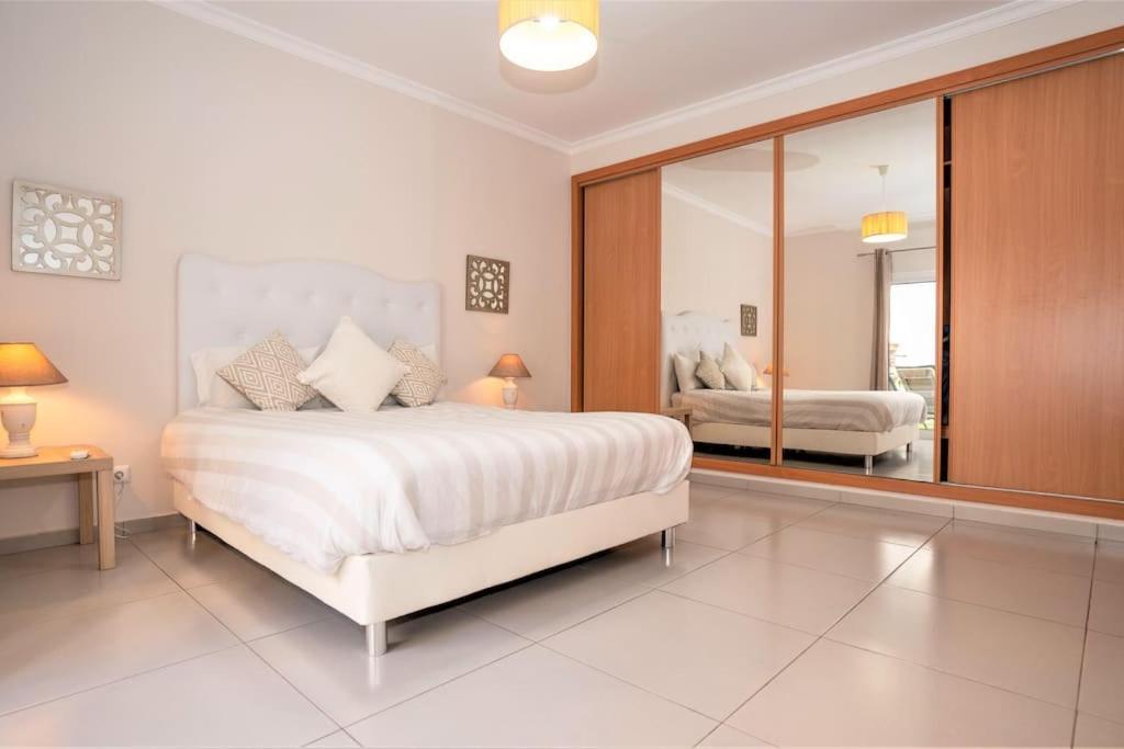 Luxuryvilla With Private Heated Pool And Spa 7P Quarteira Bagian luar foto